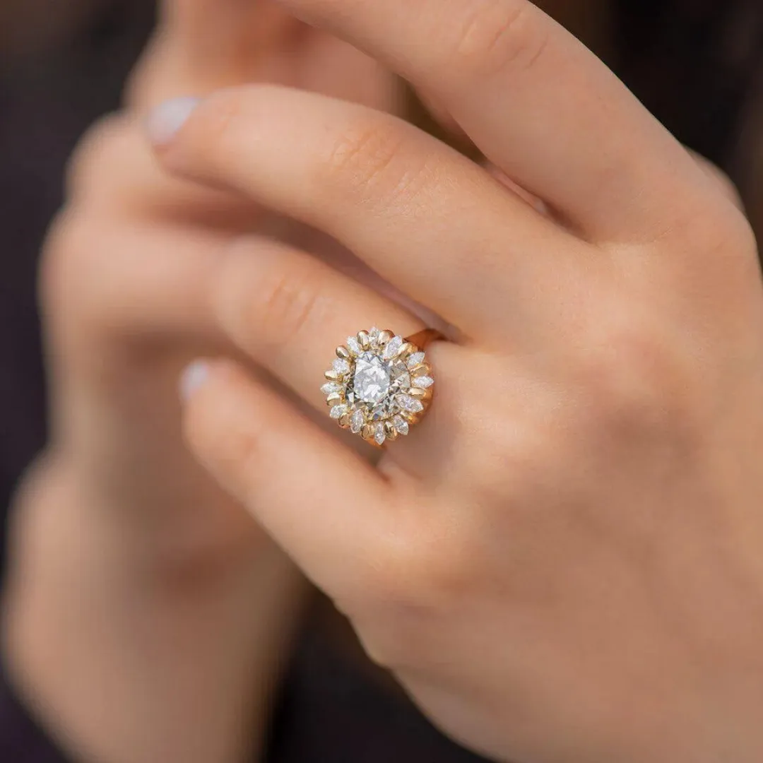 /public/photos/live/Light Brown Round Moissanite Halo Engagement Ring 674 (1).webp